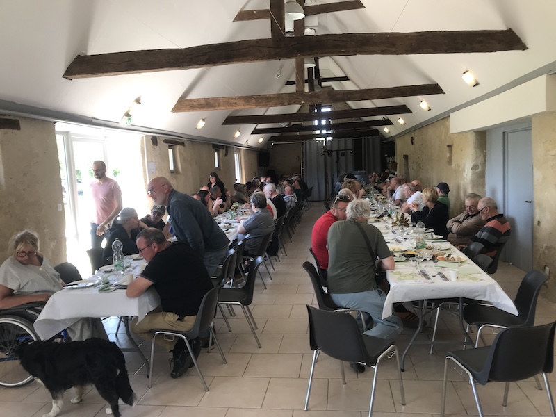 Repas bienvenu à "La Richardière"