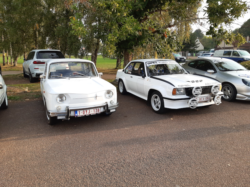 RENAULT 8 Major - OPEL Ascona
